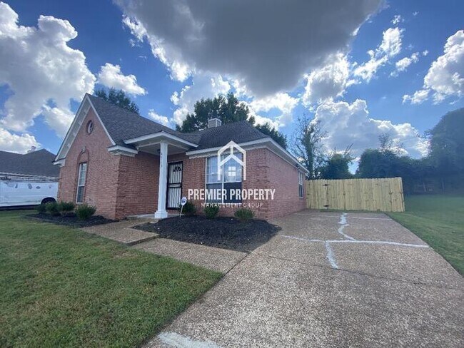 Foto del edificio - 4715 Lace Bark Cove