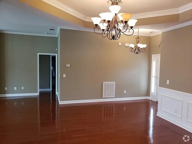Building Photo - 13038 Peach View Dr