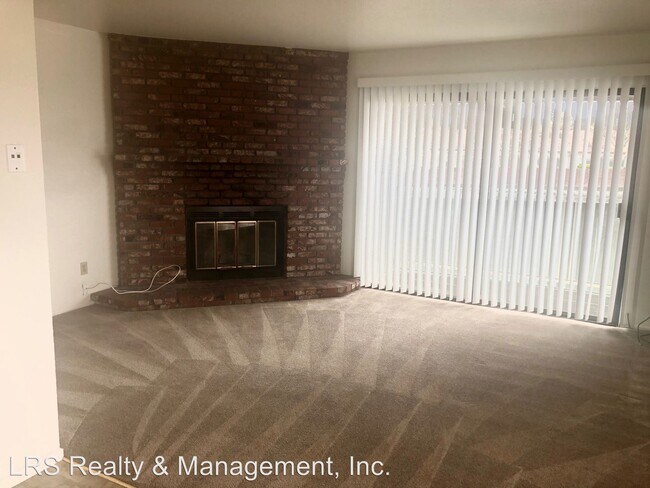 Building Photo - 21100 Santa Maria Dr