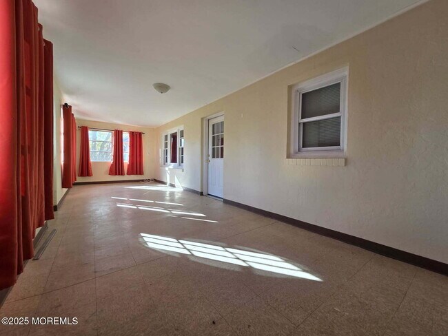 Foto del edificio - 219 Dock St