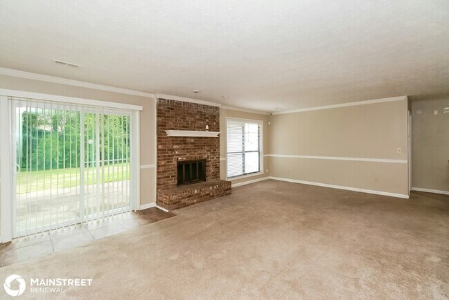 Foto del edificio - 823 Darlington Dr, Jonesboro, GA 30238