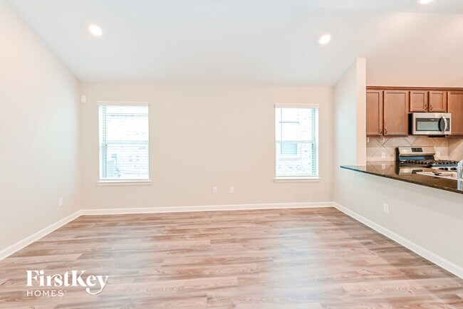 Foto del edificio - 3723 Butterfly Breeze Ln