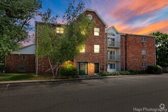 Building Photo - 4301 W Shamrock Ln