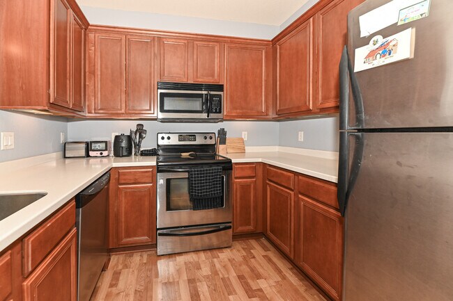 Foto del edificio - 4130 S Lake Dr