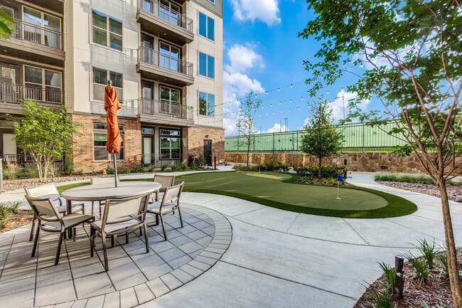 Foto del edificio - Cedar at the Branch