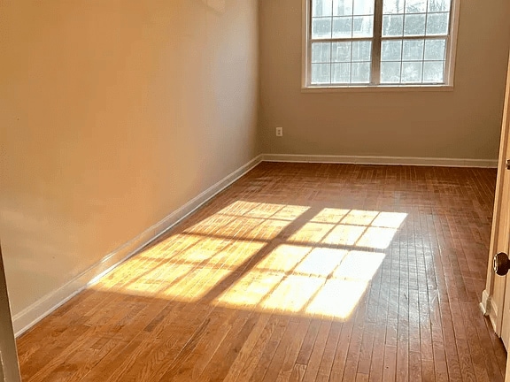 Foto del edificio - 758 209th St