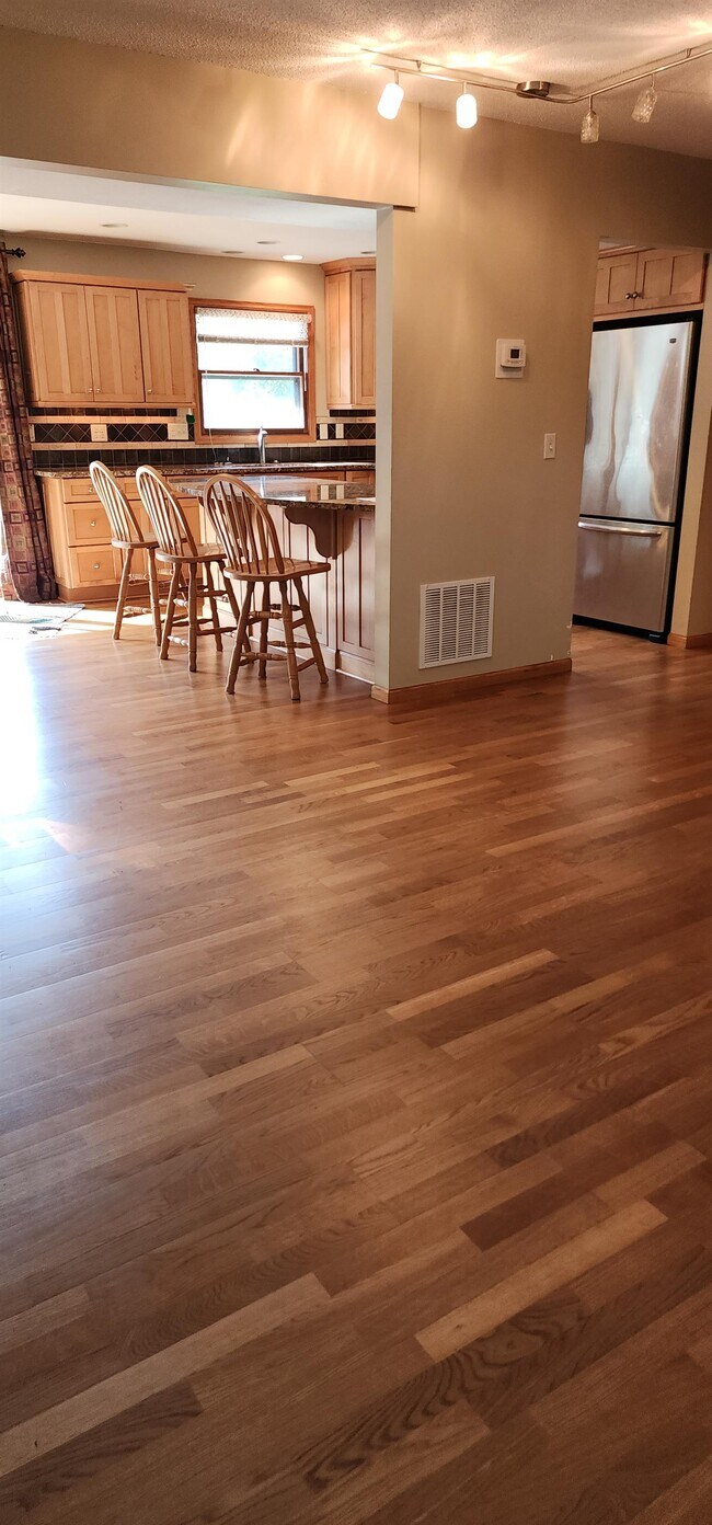 Foto del edificio - 12815 15th Ave N