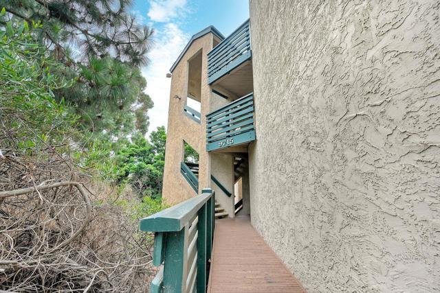 Foto del edificio - 9715 Mesa Springs Way