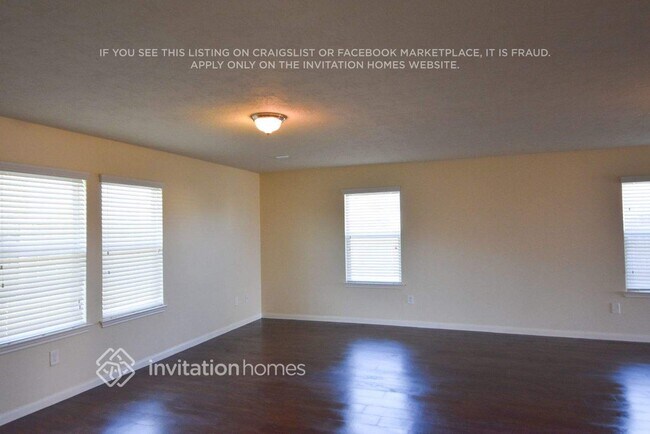 Foto del edificio - 12631 Lady Slipper Rd