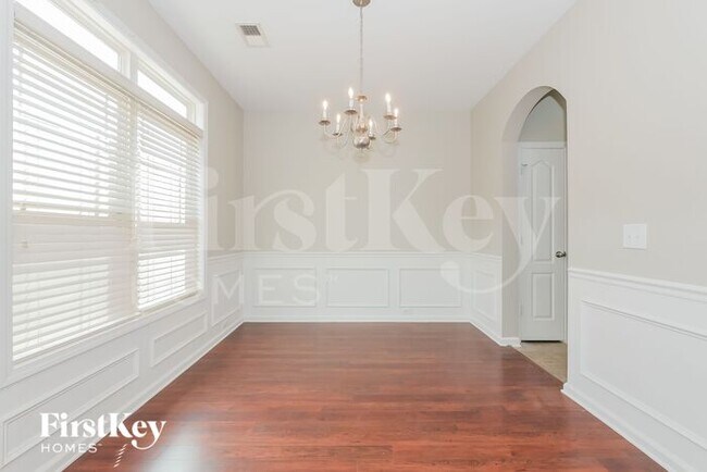 Foto del edificio - 115 Creekside Way