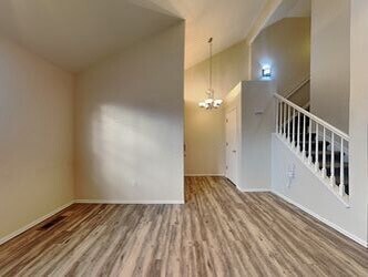 Building Photo - 13340 Cherry Cir