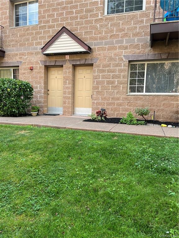 5 Klint Ct, Nanuet, NY 10954 Condo for Rent in Nanuet, NY