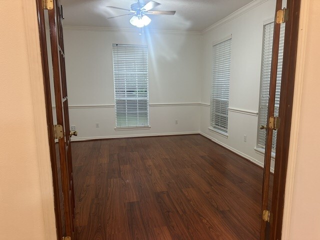 Building Photo - 1030 Forestburg Dr