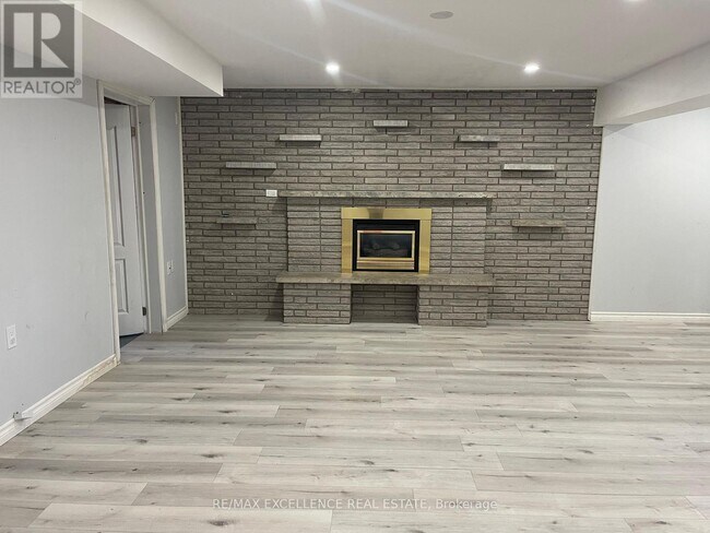 Photo du bâtiment - 1595 Borden St