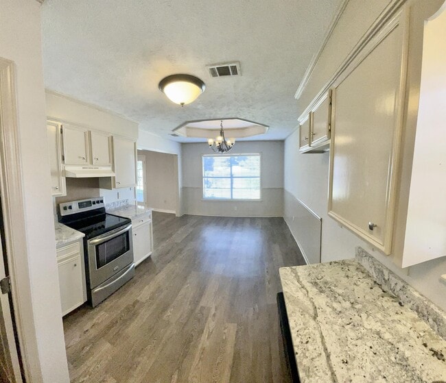 Photo - 502 Black Jack Cove House