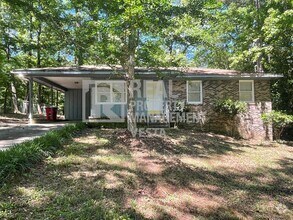 Building Photo - 1427 Royalwyn Dr