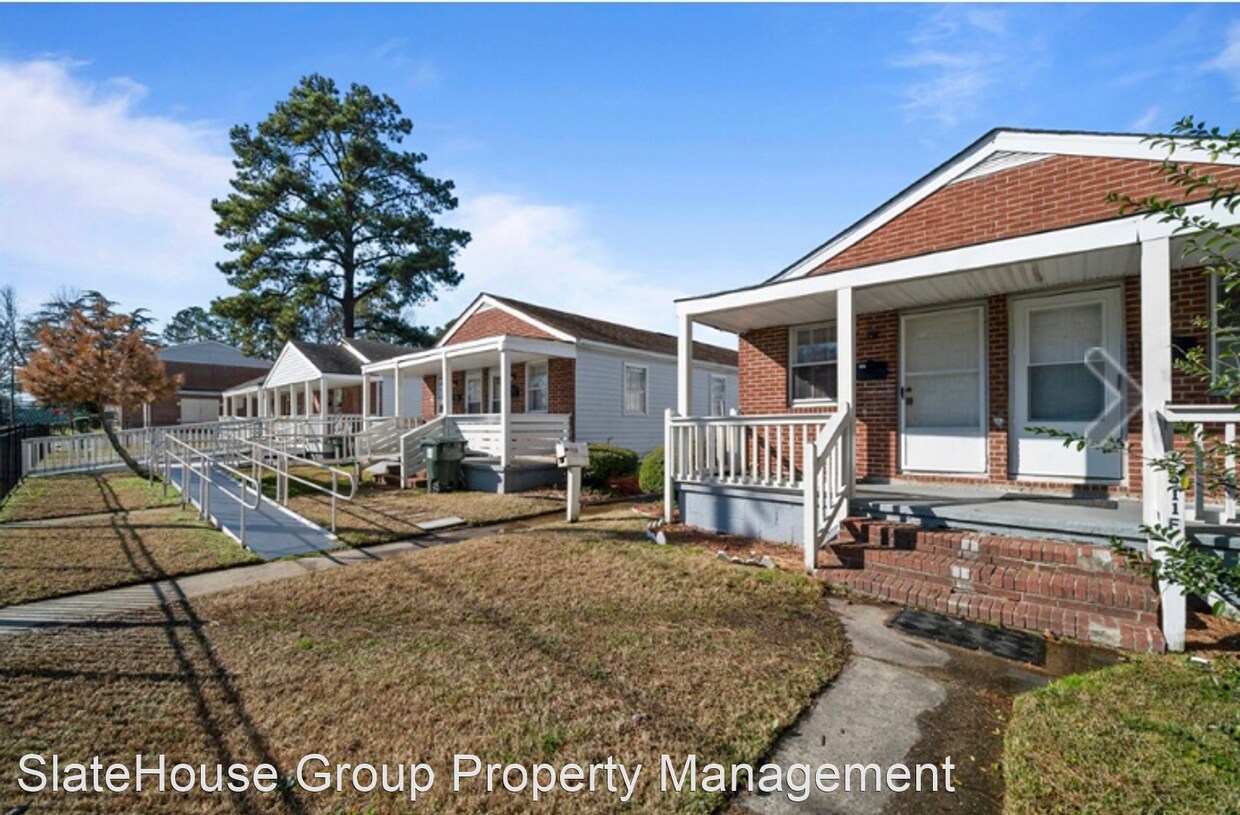Primary Photo - 505-511 Randolph Rd