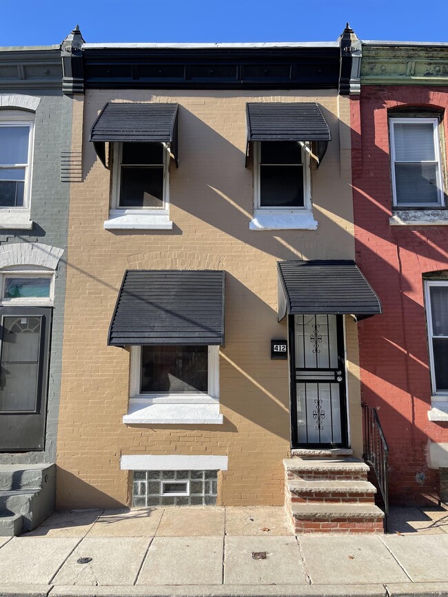 Foto del edificio - 412 N Holly St