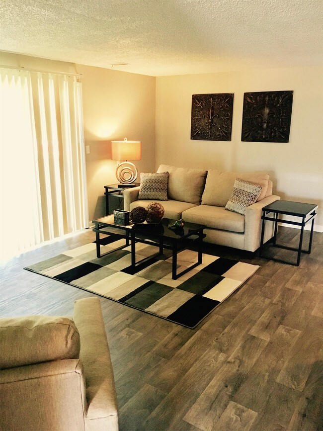Foto del edificio - 1715 28th St