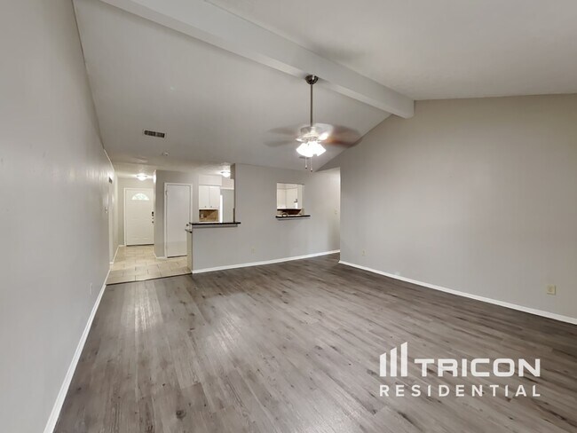 Building Photo - 13414 Firebrick Drive Houston TX