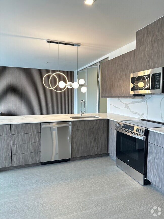 2 Bedroom- Kitchen - The Deneau