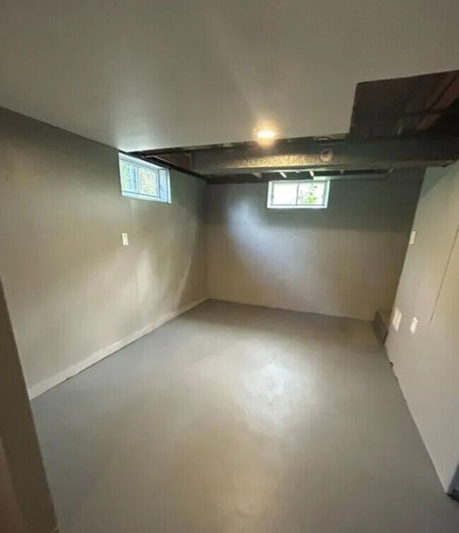 Building Photo - For Lease