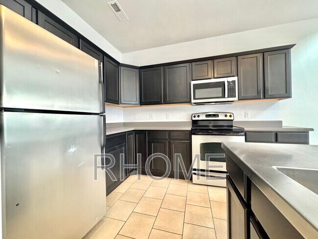 Foto del edificio - 10384 S Clarks Hill Dr