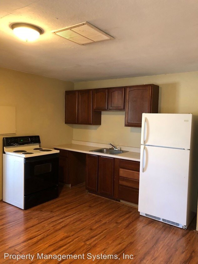 Foto principal - 1540 South State Street