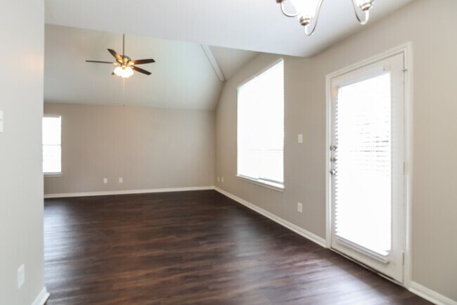 Foto del edificio - 15474 Bammel Oaks Ct