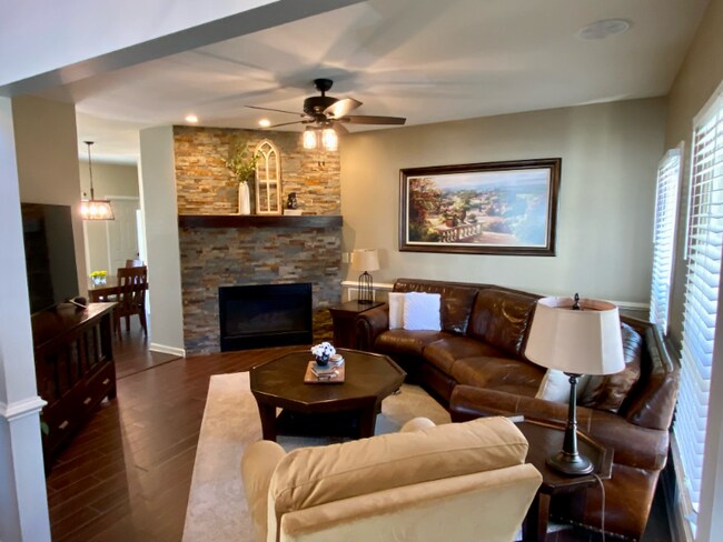 Foto del edificio - 16003 Kenilworth Ct