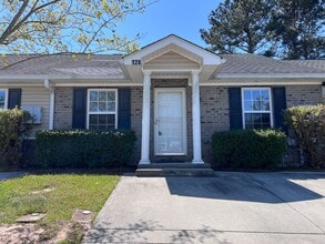 Building Photo - 128 Karima Cir