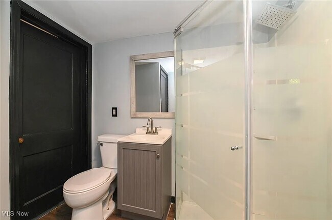 Foto del edificio - 3620 E 63rd St