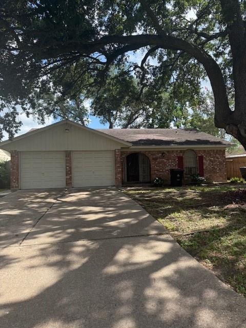 Building Photo - 10815 Overlea Dr