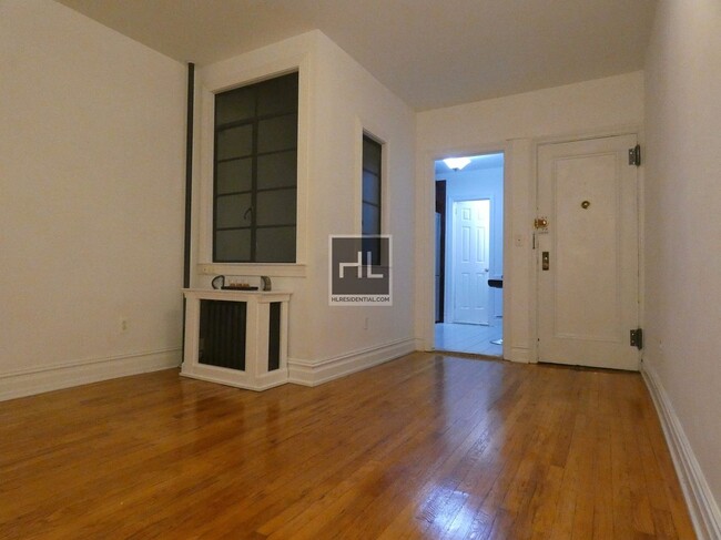 Building Photo - 211 EAST 88 STREET