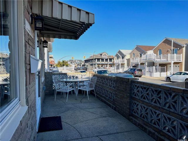 Foto del edificio - 45 Tennessee Ave