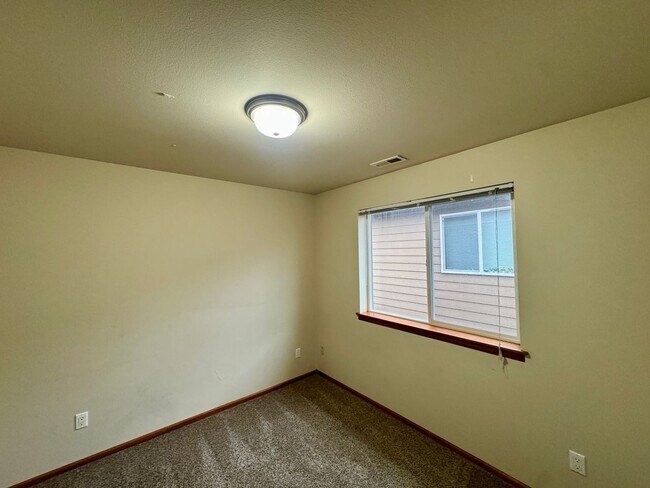Foto del edificio - Well maintained 4bd home in Lynnwood!