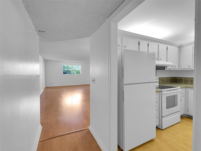 Foto del edificio - 22605 SW 66th Ave