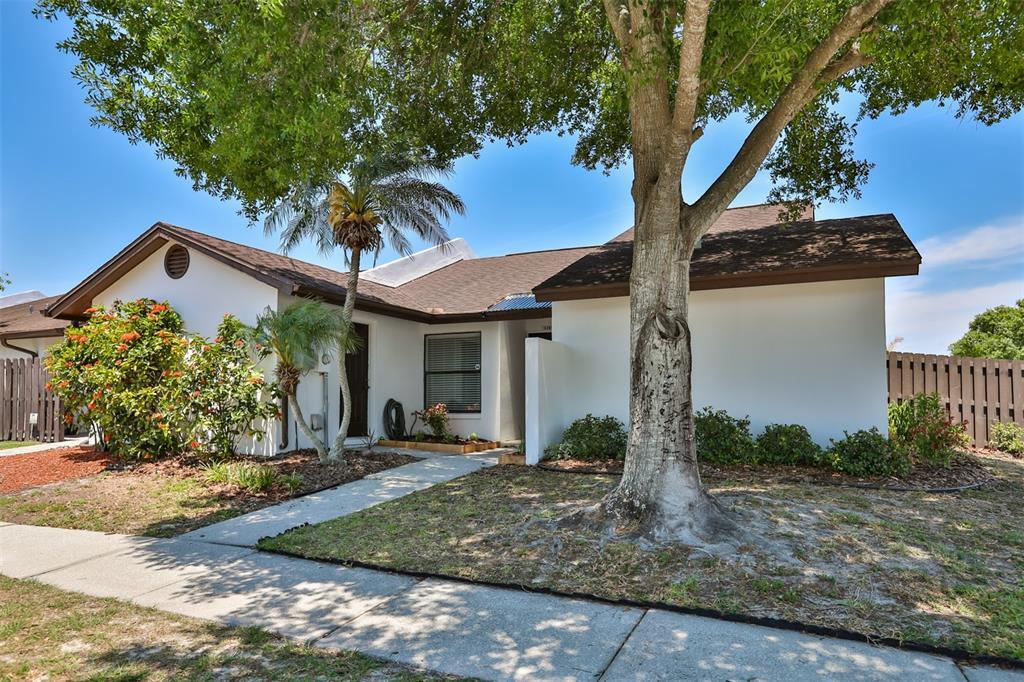 Foto principal - 5201 Bellefield Dr