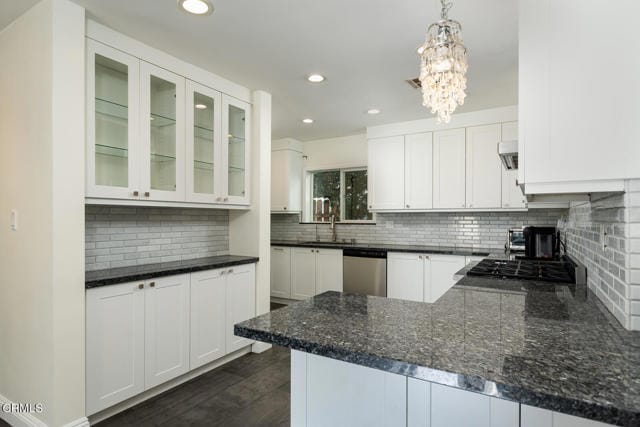 Foto del edificio - 3144 Brookhill St