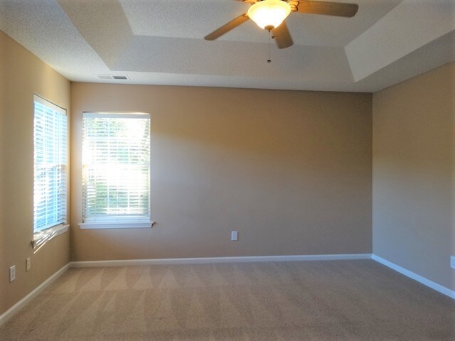 Foto del edificio - 10231 Danesway Ln