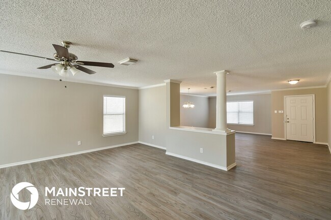 Foto del edificio - 8148 Chestnut Barr Dr