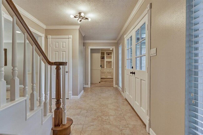 Foto del edificio - 6203 Craigway Rd