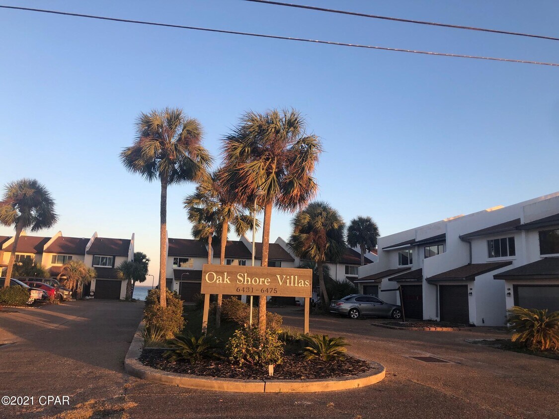 Primary Photo - 6461 Oakshore Dr