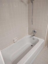 Building Photo - 1533 Woodgate Way