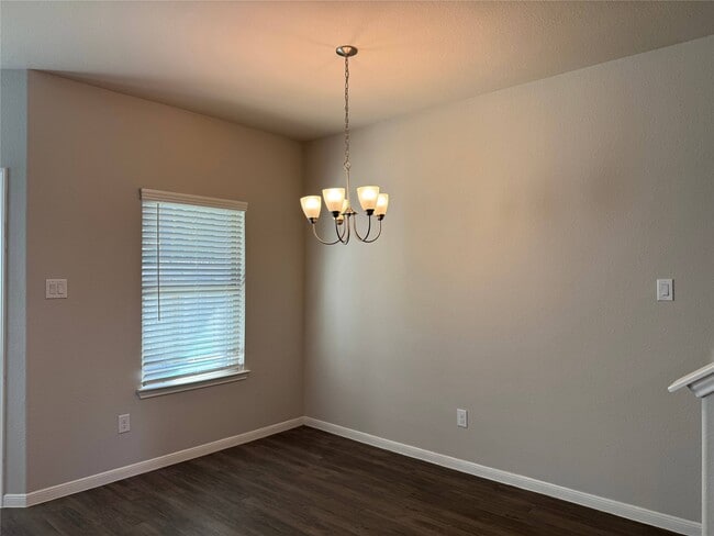 Building Photo - 149 Camelot Pl Ct