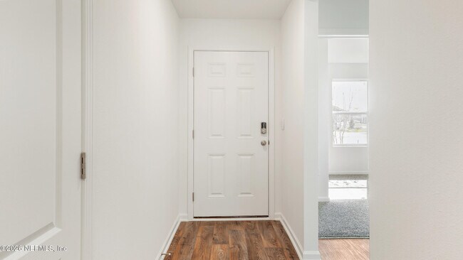 Foto del edificio - 5441 Hollow Birch Dr