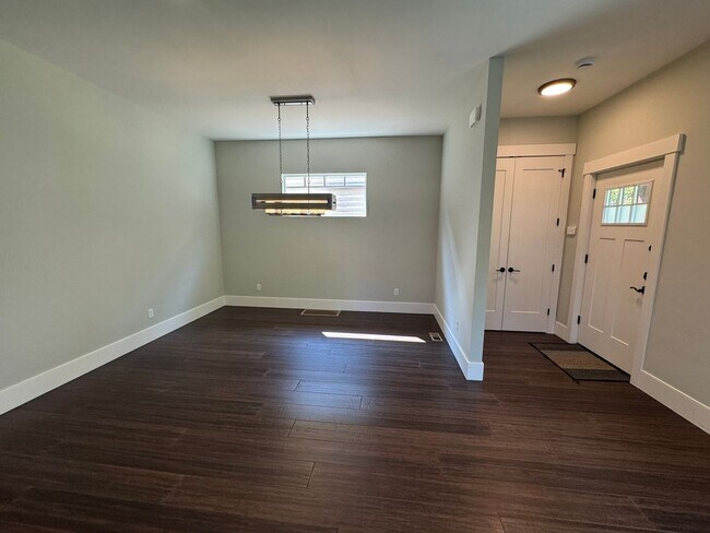 Foto del edificio - 418 20th Ave