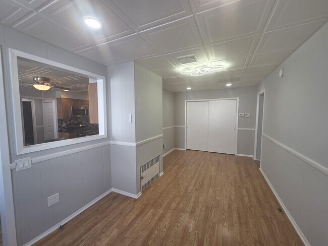Photo - 631 Second Ave (Lyndhurst, NJ) Apartment