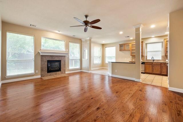 Foto del edificio - 6604 Convict Hill Rd