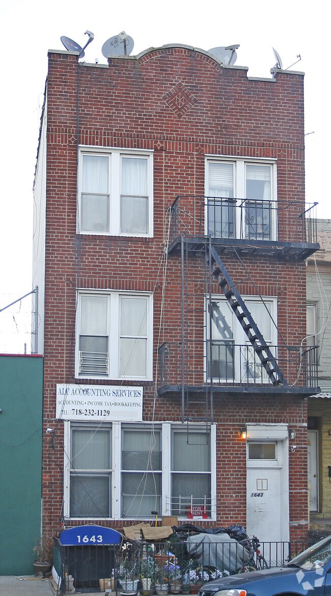 Building Photo - 1643 Bay Ridge Pky